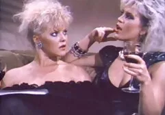 Danielle martin și scene de amber lynn lesbiene xxx cu femei pitice