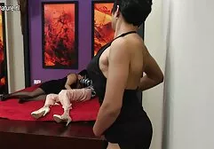 Trei, Mature, Lenjerie filme porno cu femei care nasc