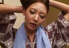 Bătrânul jucării cu kimono fata filme porno xxx gratis online sex pizde blonde si brunete