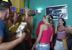 O zi de naștere surpriză. adult porn