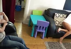 Intermitent fiul meu vitreg vreau sa ma fut in cur