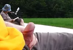 - Teaser în parc porno game
