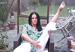 Engleză este pasarica ei umed scufita rosie parodie porno