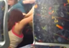 Păsărică fierbinte manca pe autobuz în melbourne dop anal