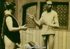 Se masturbeaza si convinge sa suga (1920 clasic) alina chivulescu xxx