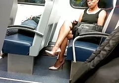 ♪ Negru, sexy și pantofi cu toc înalt ♪  filme porno cu fete virgine anal