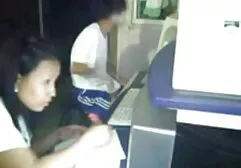 Bliț  porno cu păpuși gonflabile