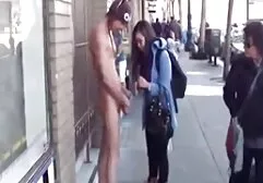 Fata se comportă ca și cum nu a văzut niciodată dick!  potno gay vitanje