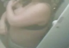 Sânul mamei! Cam 100%  sexi girls