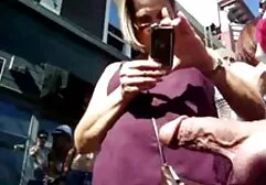 Masturbarea în public, fata interesat și îi place zoofilie porno
