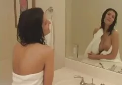 Mama în baie. first time jerking off xxx