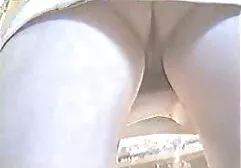 Upsk-fata fără pantaloni  anal masturbation in the toilet xvideos