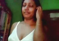 Sat Fata India filme porno cu cele mai batrane femei