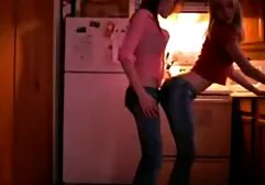 Fete fierbinti dans si saruta filme porno cu fete care fac sex