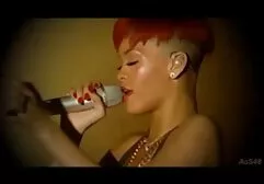 Rihanna 'te amo' editat pentru extra fund porno cu babe de 80 ani