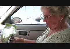 Bunica shirley este autorul noului prety xxx