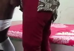 Soția fund cu femeia patrunde barbatul si labagii-l du-te o prinde si o violeaza filme porno